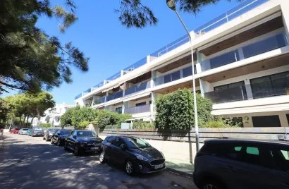 Apartment de 2 chambres à Campoamor, Espagne No. 3429