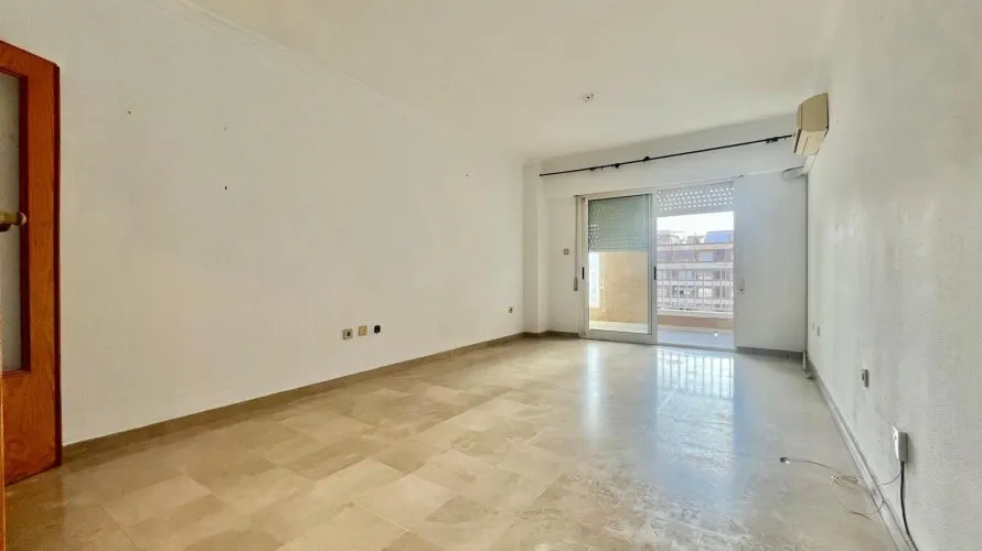 Apartment de 3 chambres à Torrevieja, Espagne No. 3381 № 22