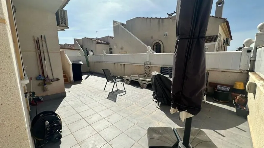 Villa de 80m² à Algorfa, Espagne No. 3301 № 22