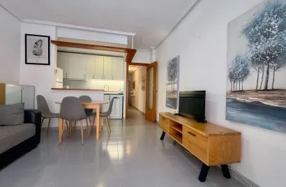 Apartment de 1 chambre à Torrevieja, Espagne No. 3385