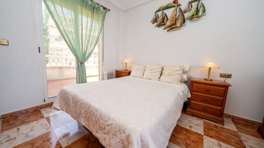Villa de 96m² à La Zenia, Espagne No. 3465 № 5