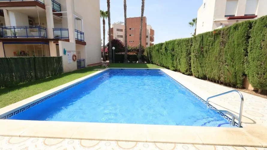 Apartment de 2 chambres à Alicante, Espagne No. 3305 № 3