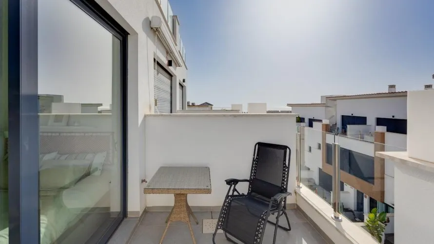 House de 2 chambres à Guardamar del Segura, Espagne No. 3384 № 2