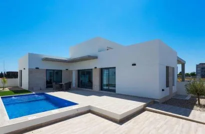 Villa de 3 chambres à Daya Nueva, Espagne No. 3355