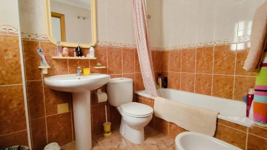 Apartment de 2 chambres à Torrevieja, Espagne No. 3490 № 4