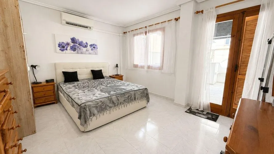 Penthouse de 2 chambres à Torrevieja, Espagne No. 3315 № 3