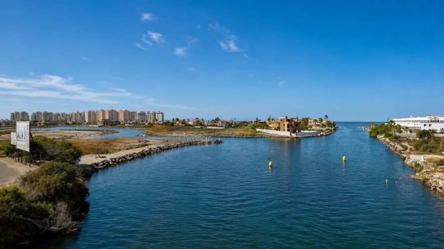 Villa de 3 chambres à La Manga del Mar Menor, Espagne No. 3338 № 11