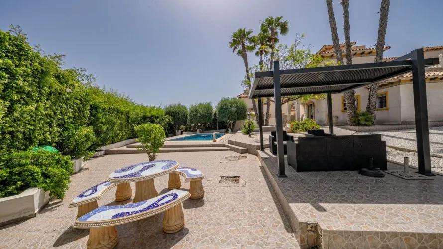 Villa de 96m² à La Zenia, Espagne No. 3465 № 23