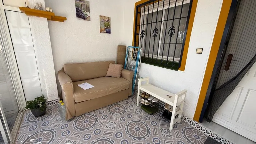 Bungalow de 2 chambres à Torrevieja, Espagne No. 3391 № 9