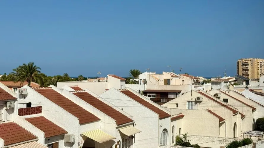 Penthouse de 1 chambre à Torrevieja, Espagne No. 3345 № 17