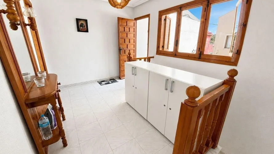 Penthouse de 2 chambres à Torrevieja, Espagne No. 3315 № 1