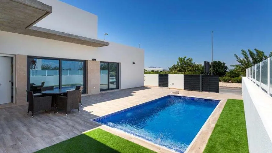 Villa de 3 chambres à Daya Nueva, Espagne No. 3355 № 23