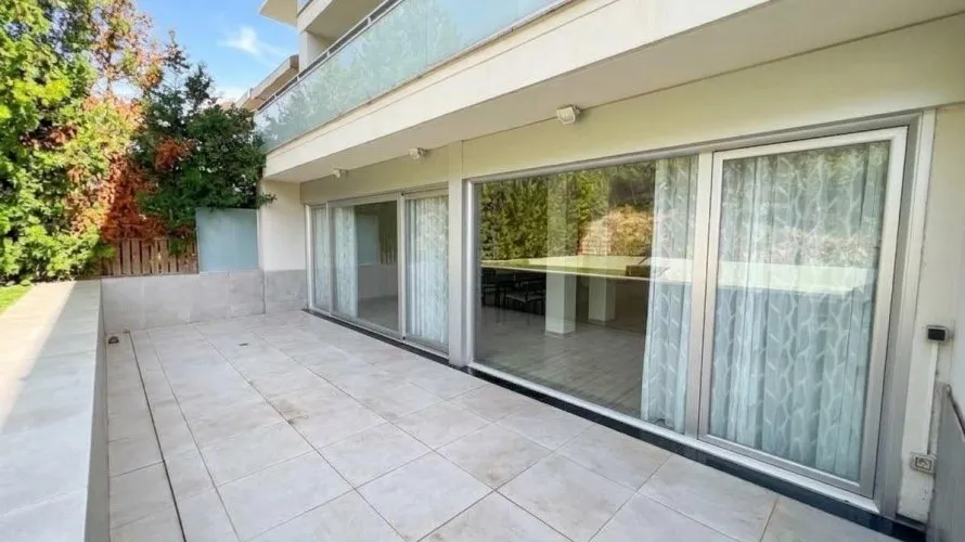 Apartment de 4 chambres à Chiva, Espagne No. 3356 № 1