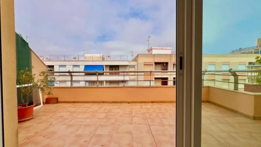 Penthouse de 2 chambres à Torrevieja, Espagne No. 3544 № 10
