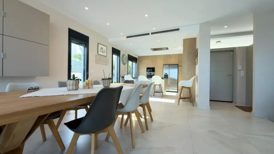 Villa de 324m² à Finestrat, Espagne No. 3582 № 1