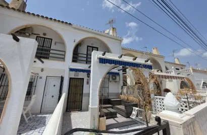 House de 2 chambres à Torrevieja, Espagne No. 3548
