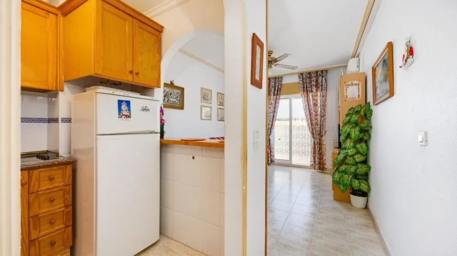 Penthouse de 61m² à Torrevieja, Espagne No. 3506 № 22
