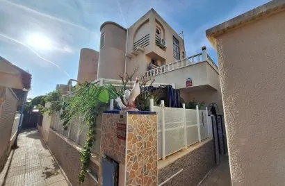 House de 3 chambres à Torrevieja, Espagne No. 3573