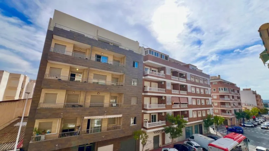 Apartment de 2 chambres à Torrevieja, Espagne No. 3590 № 16
