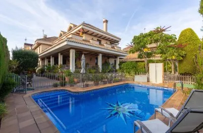 Villa de 720m² à La Veleta, Espagne No. 3602