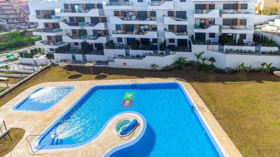 Apartment de 73m² à Campoamor, Espagne No. 3611 № 1