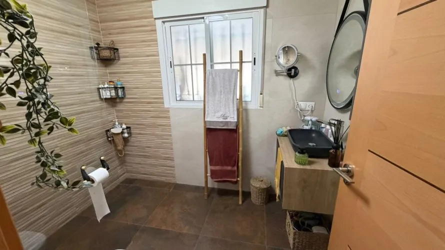 Apartment de 4 chambres à Catral, Espagne No. 3575