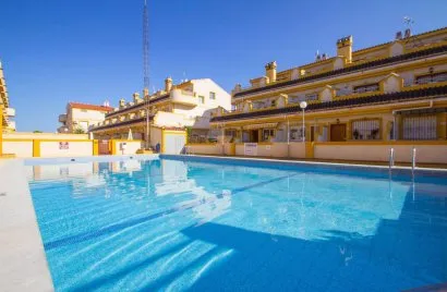 House de 109m² à Alicante, Espagne No. 3594