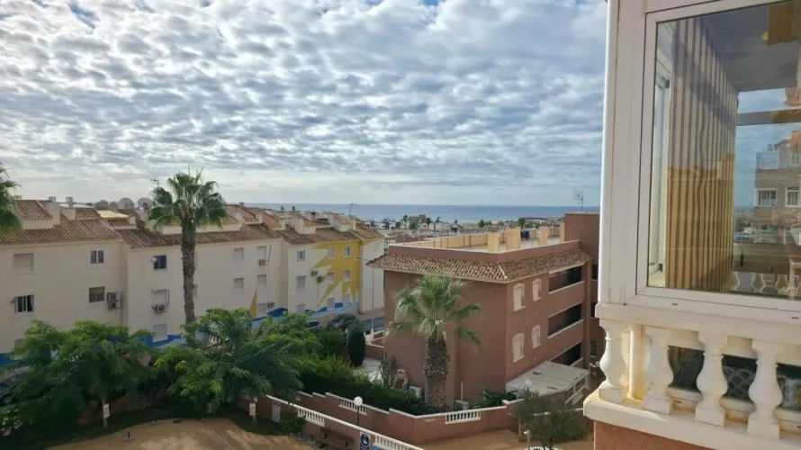 Apartment de 1 chambre à Torreblanca, Espagne No. 3592 № 1