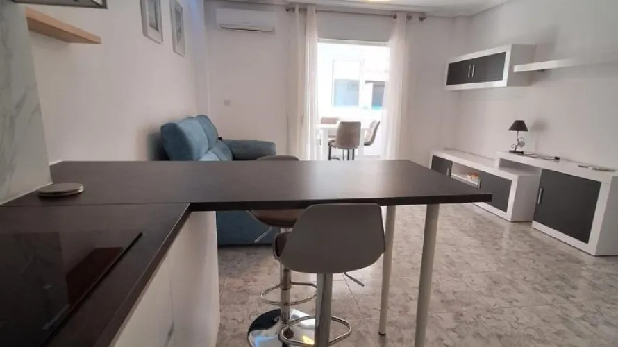 Apartment de 1 chambre à Nueva Torrevieja, Espagne No. 3561 № 15