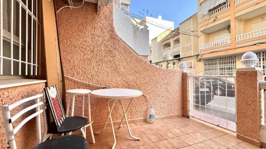 Bungalow de 2 chambres à Torrevieja, Espagne No. 3631 № 8