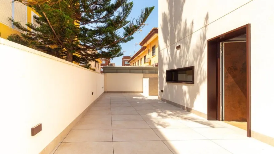 Villa de 162m² à Lo Pagan, Espagne No. 3618 № 1
