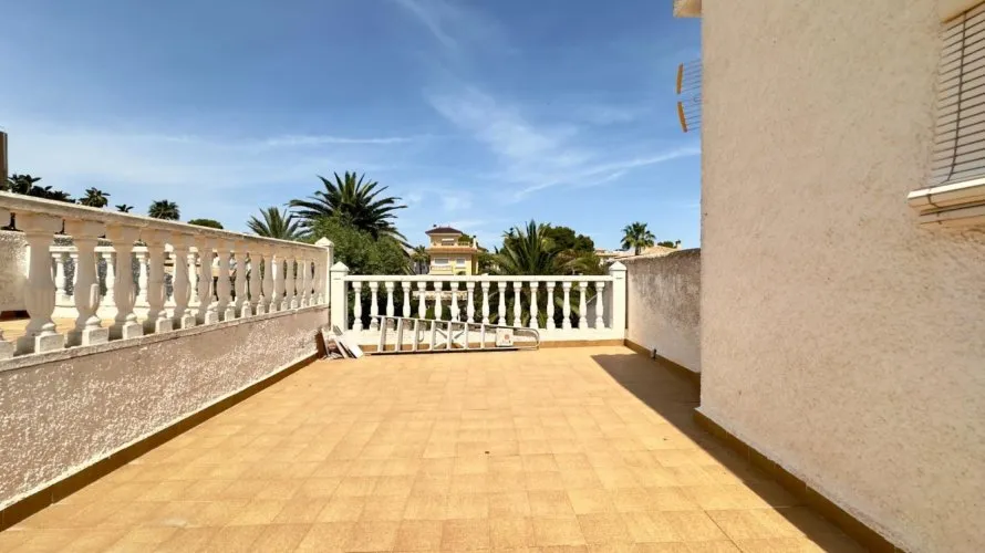 Villa de 144m² à Cabo Roig, Espagne No. 3610 № 5