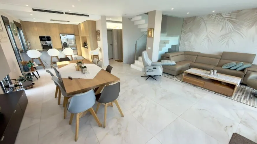 Villa de 324m² à Finestrat, Espagne No. 3582 № 7