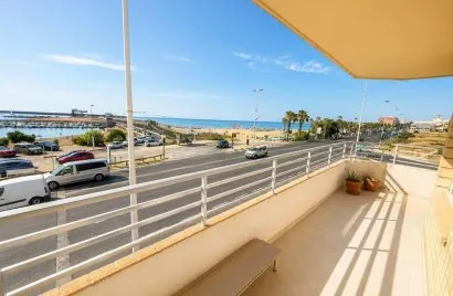 Apartment de 2 chambres à Torrevieja, Espagne No. 3574