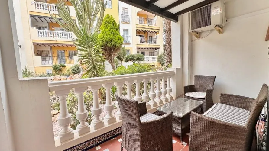 Apartment de 2 chambres à Torrevieja, Espagne No. 3598 № 7