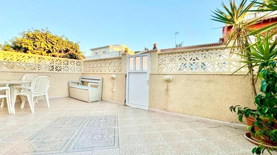 House de 3 chambres à Torrevieja, Espagne No. 3597 № 17