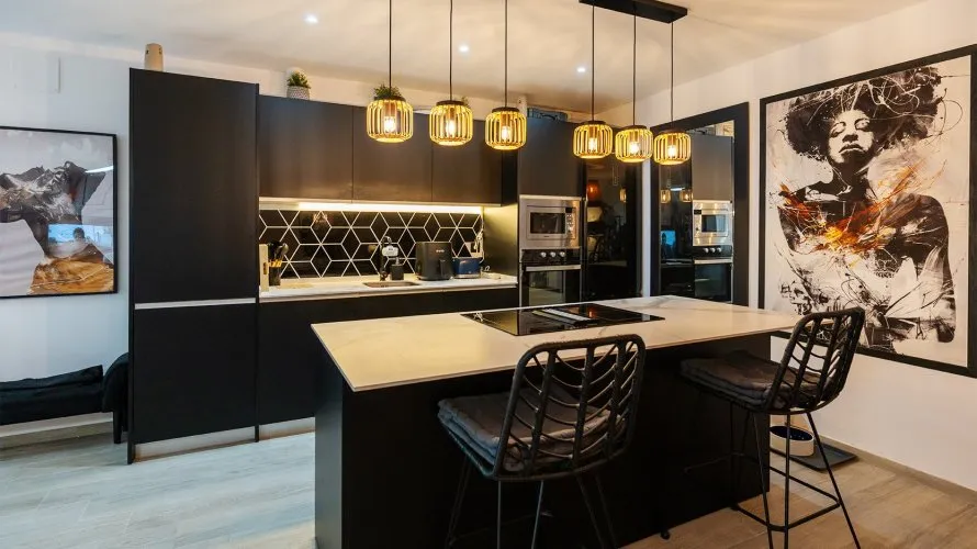 Квартира с 2 спальнями в  Эстепона, Испания №1038
