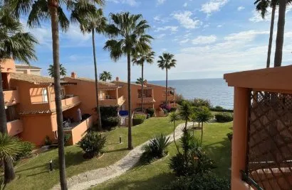 Квартира с 3 спальнями в  Эстепона, Испания №384