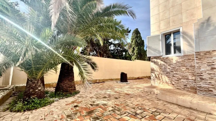 Вилла с 4 спальнями в Торревьеха, Испания №1553 № 12