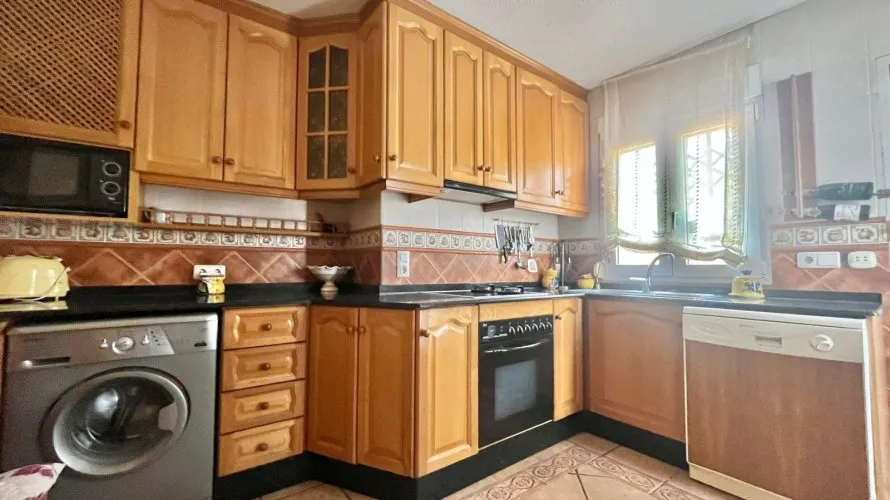 Квартира с 2 спальнями в Торревьеха, Испания №2327 № 13