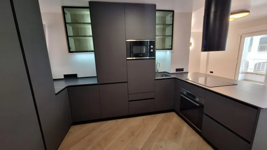 Квартира с 1 спальней в Торревьеха, Испания №2299 № 1