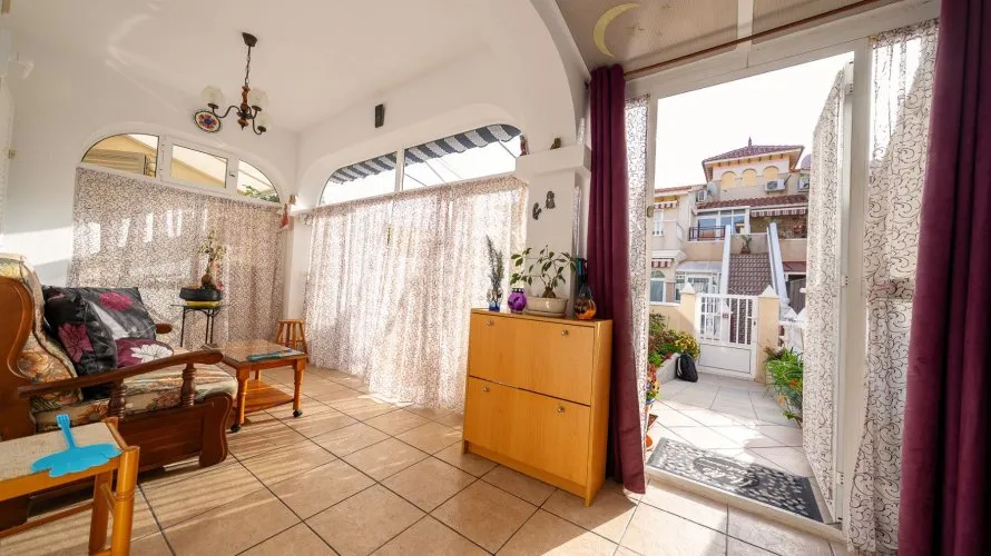 Квартира 62м² в Аликанте, Испания №2344 № 2