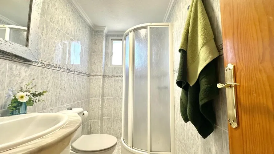 Квартира с 1 спальней в Торревьеха, Испания №3035 № 19