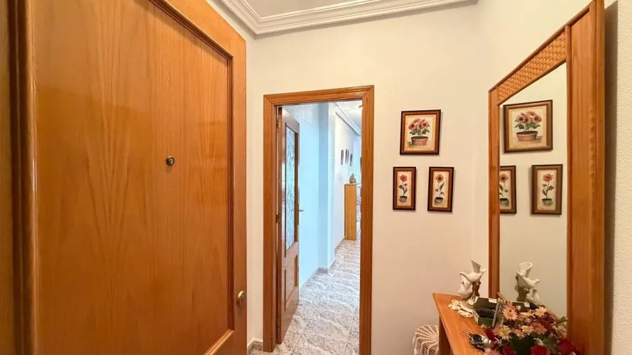 Квартира с 2 спальнями в Торревьеха, Испания №3230 № 1