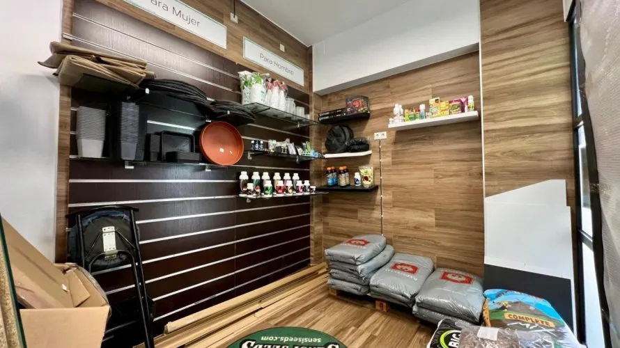 Коммерческая недвижимость 45м² в Торревьеха, Испания №3485 № 3