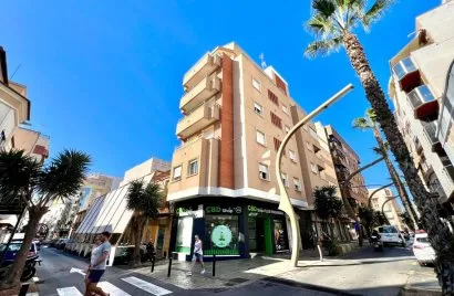 Коммерческая недвижимость 45м² в Торревьеха, Испания №3485