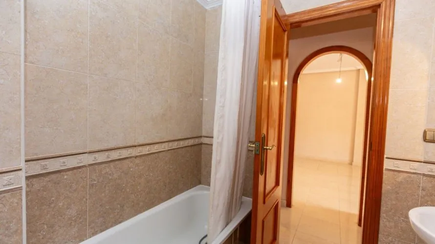 Квартира 71м² в Аликанте, Испания №3467 № 7