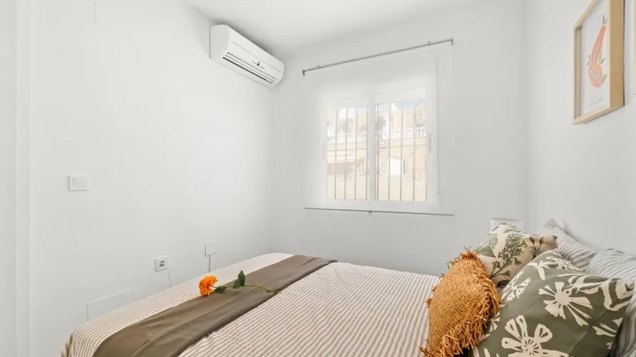 Дом 75м² в Аликанте, Испания №3622 № 2