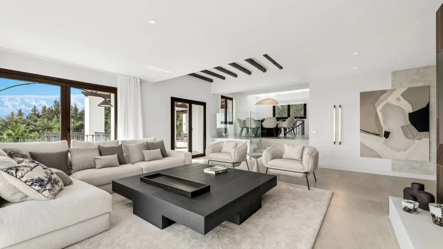 5 bedrooms villa for sale , Estepona, Spain No. 516 № 8