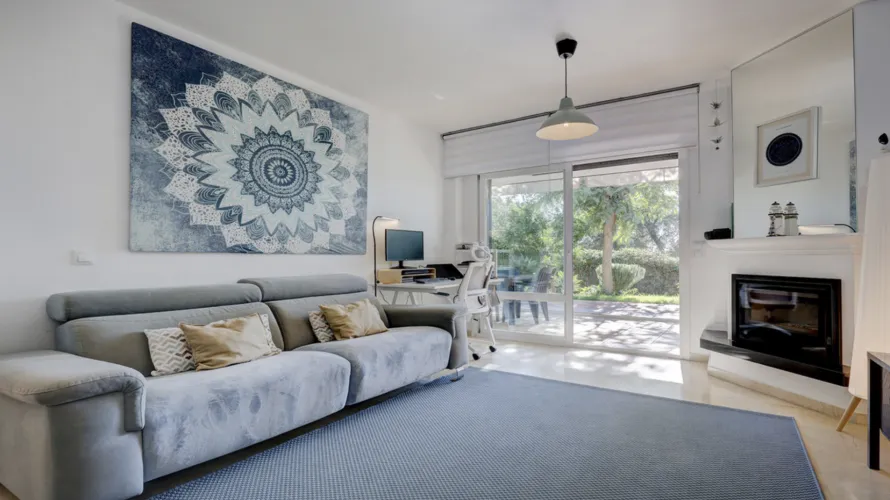 2 bedrooms apartment for sale , Casares, Spain No. 671 № 3